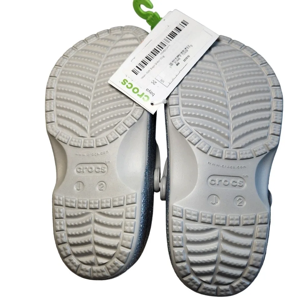 CROCS Baya Clogs Shoes Youth J2 Silver‎ Glitter Sandals Slip-ons Slides NEW